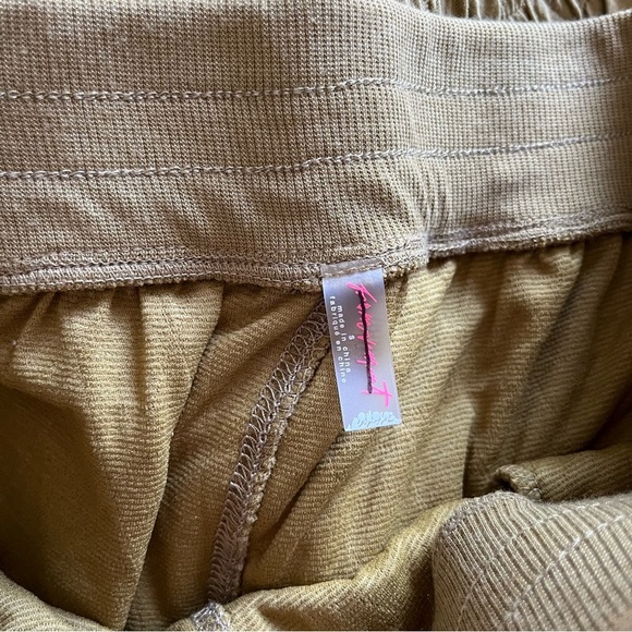 NWT FREE PEOPLE Kadi Quilted Short and Cropped Zip Up Hoodie Set Size Small - Picture 13 of 15